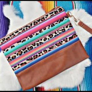 NEW LEOPARD SERAPE WRISTLET